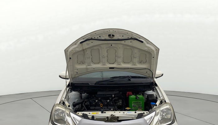 2014 Toyota Etios CROSS 1.2 G, Petrol, Manual, 70,160 km, Open Bonet