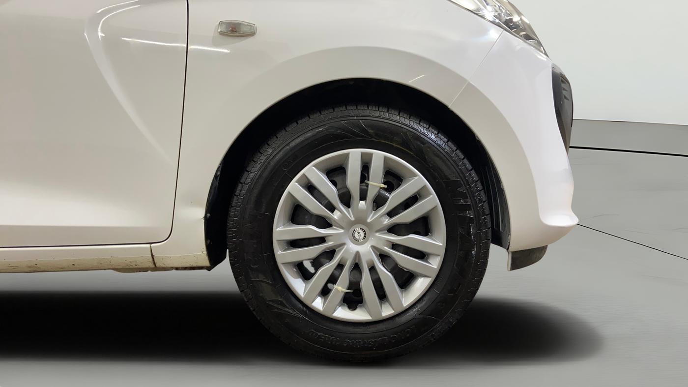 2019 Hyundai NEW SANTRO MAGNA, Petrol, Manual, 50,484 km, Right Front Wheel