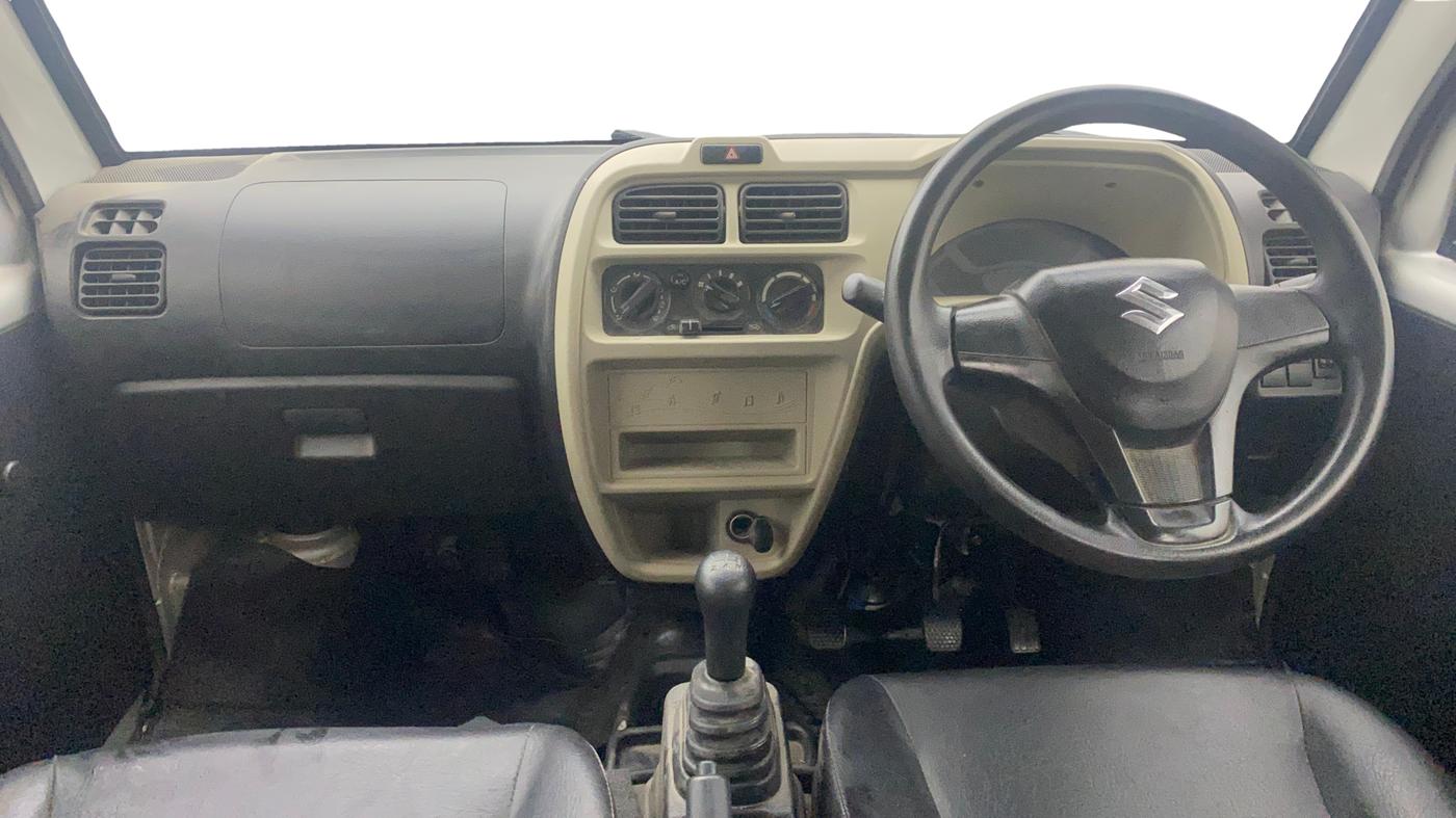 2023 Maruti Eeco 5 STR AC, Petrol, Manual, 6,694 km, Dashboard