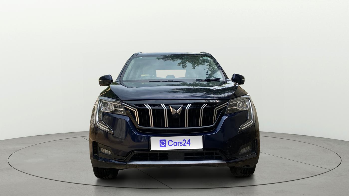 2021 Mahindra XUV700 AX 7 LUXURY P AT 7 STR, Petrol, Automatic, 65,764 km, Front