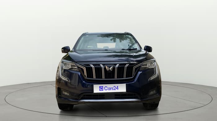 2021 Mahindra XUV700 AX 7 LUXURY P AT 7 STR, Petrol, Automatic, 65,764 km, Front