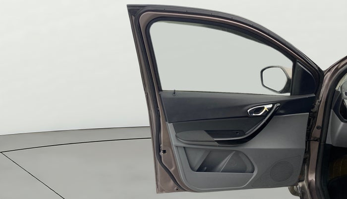 2017 Tata TIGOR XZ (O) PETROL, Petrol, Manual, 72,438 km, LHS Front Door