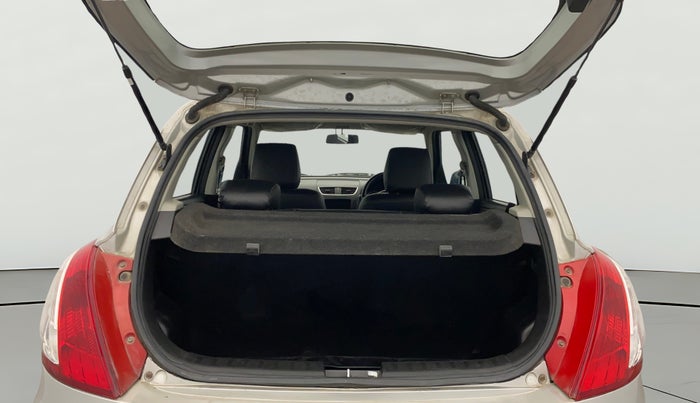 2014 Maruti Swift VXI, Petrol, Manual, 31,497 km, Boot Open Zoomed View