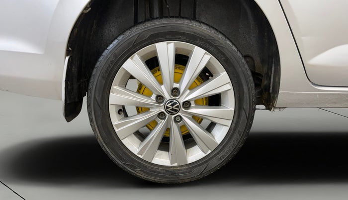 2022 Volkswagen VIRTUS COMFORTLINE TSI 1.0 MT, Petrol, Manual, 47,306 km, Right Rear Wheel
