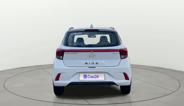 2024 Hyundai GRAND I10 NIOS SPORTZ 1.2 KAPPA VTVT, Petrol, Manual, 13,218 km, Back/Rear