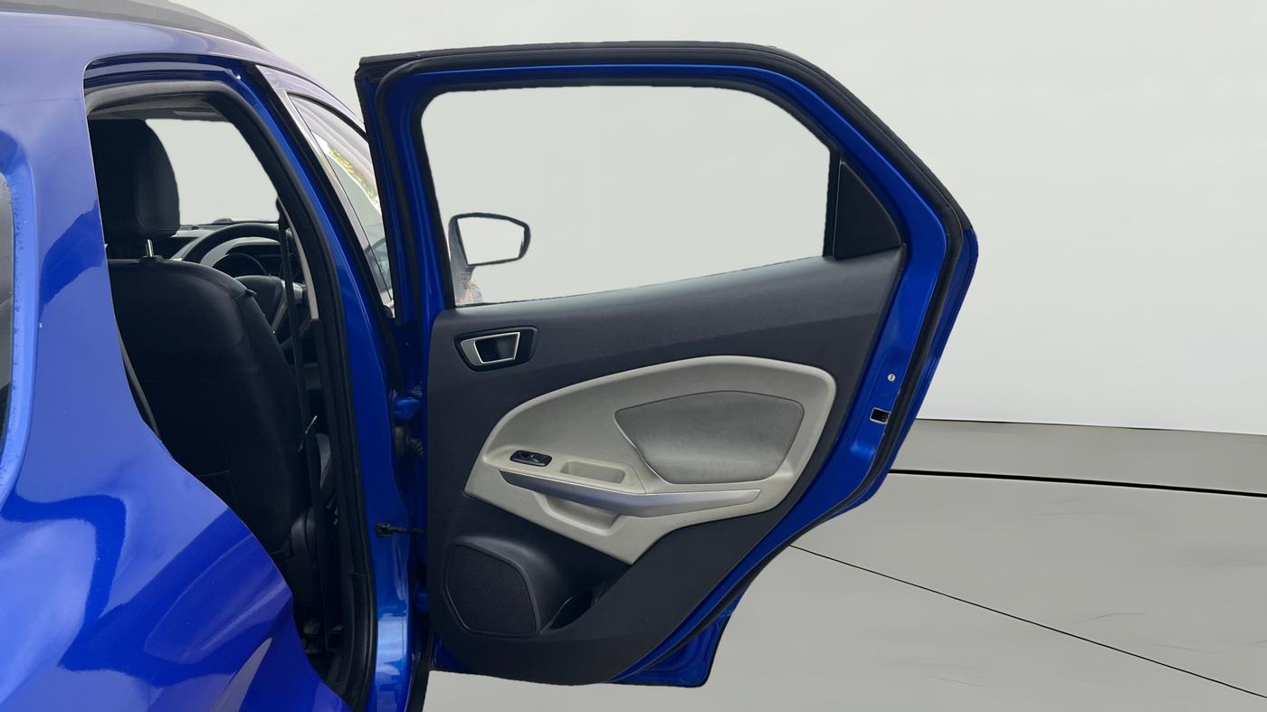 2015 Ford Ecosport TITANIUM 1.5L PETROL AT, Petrol, Automatic, 1,04,327 km, RHS Rear Door