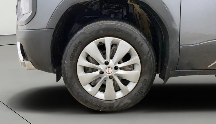 2022 Tata PUNCH ACCOMPLISHED MT, Petrol, Manual, 11,764 km, Left Front Wheel