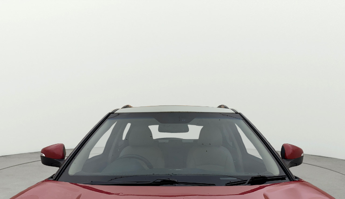 2021 Mahindra XUV300 W8(O) 1.2 PETROL DUAL TONE, Petrol, Manual, 49,232 km, Front Windshield