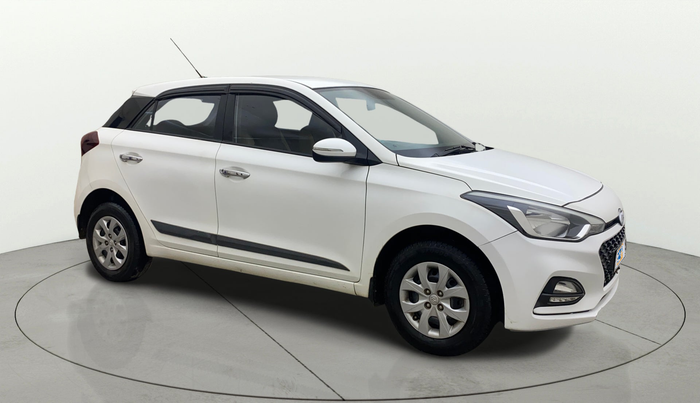 2018 Hyundai Elite i20 SPORTZ 1.2, Petrol, Manual, 70,303 km, Right Front Diagonal