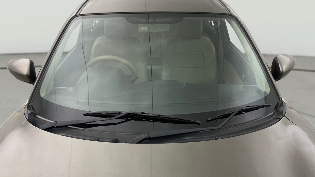 2021 Maruti Dzire VXI AMT, Petrol, Automatic, 1,07,760 km, Front Windshield