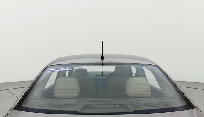 2015 Skoda Rapid AMBITION 1.6 MPI MT, Petrol, Manual, 90,252 km, Rear Windshield