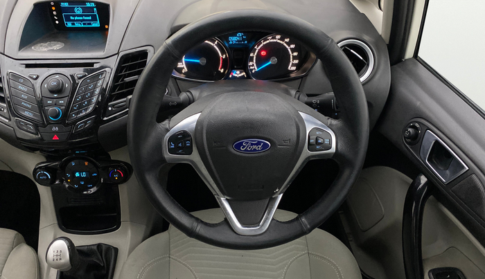 2015 Ford Fiesta TITANIUM DIESEL, Diesel, Manual, 58,007 km, Steering Wheel Close Up