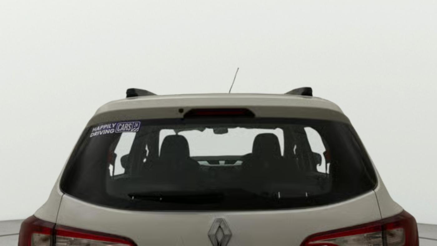 2020 Renault TRIBER RXZ AMT, Petrol, Automatic, 70,819 km, Rear Windshield