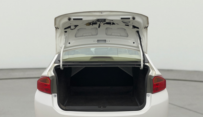 2015 Honda City 1.5L I-VTEC VX, Petrol, Manual, 52,992 km, Boot Door Open