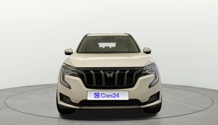 2022 Mahindra XUV700 AX 7 LUXURY P AT 7 STR, Petrol, Automatic, 13,673 km, Front