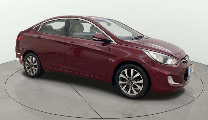 2014 Hyundai Verna FLUIDIC 1.6 VTVT SX, Petrol, Manual, 58,751 km, Right Front Diagonal