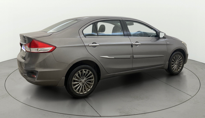 2016 Maruti Ciaz ZXI+, Petrol, Manual, 80,284 km, Right Back Diagonal
