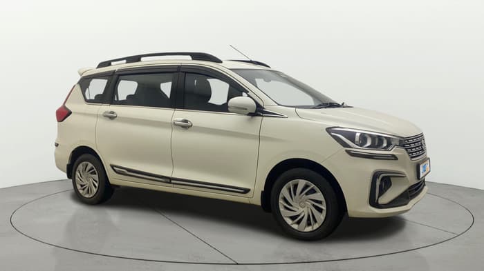 2022 Maruti Ertiga VXI CNG, CNG, Manual, 30,540 km, Right Front Diagonal