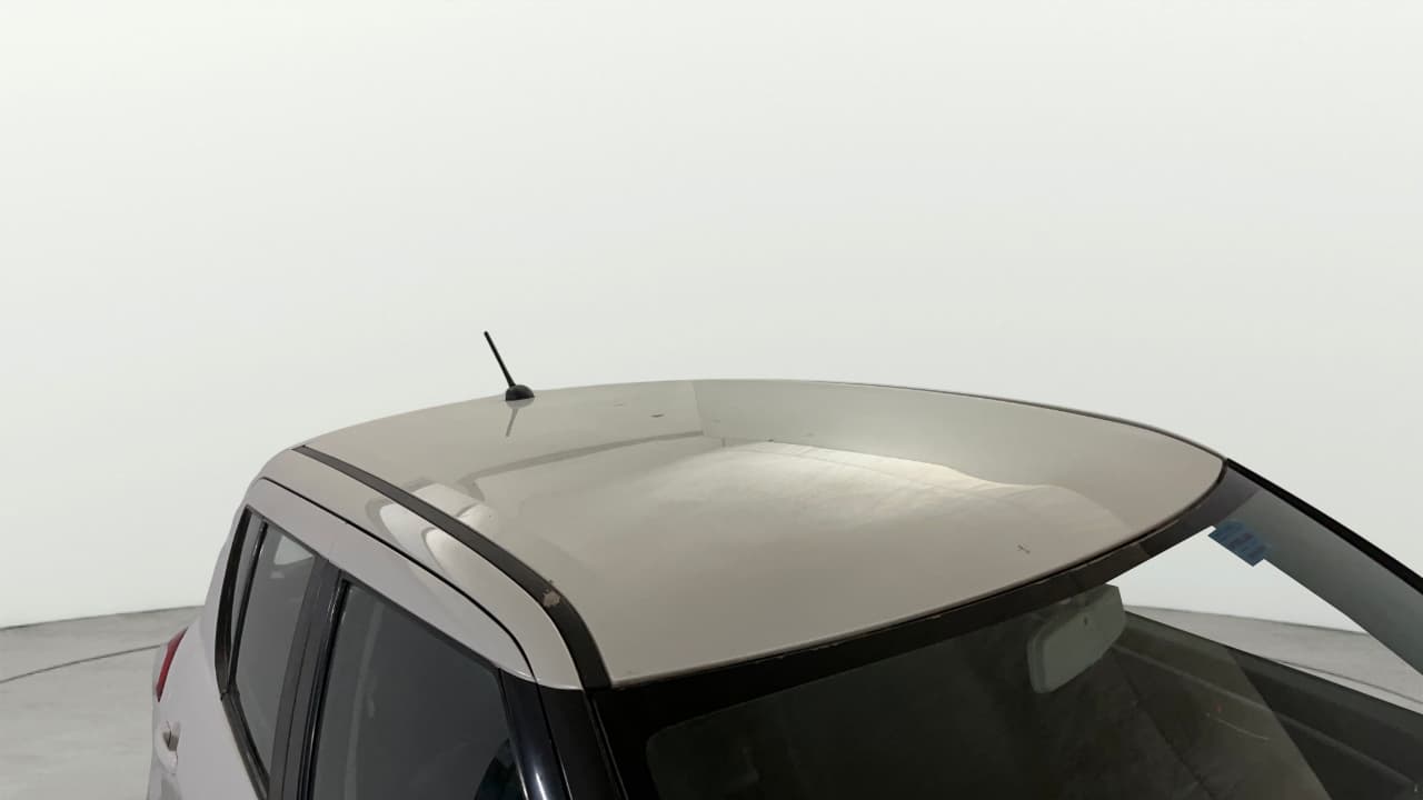 2014 Maruti Swift VXI, Petrol, Manual, 45,577 km, Roof