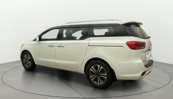 2020 KIA CARNIVAL PRESTIGE 2.2 7 STR, Diesel, Automatic, 1,21,694 km, Left Back Diagonal
