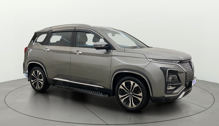 2023 MG HECTOR PLUS SHARP PRO 1.5 PETROL TURBO CVT 7 STR, Petrol, Automatic, 88,098 km, Right Front Diagonal