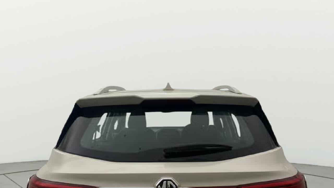 2020 MG HECTOR SMART HYBRID 1.5 PETROL, Petrol, Manual, 89,183 km, Rear Windshield