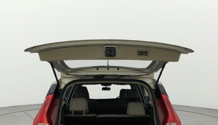 2018 Mahindra MARAZZO M4 8 STR, Diesel, Manual, 84,331 km, Boot Door Open