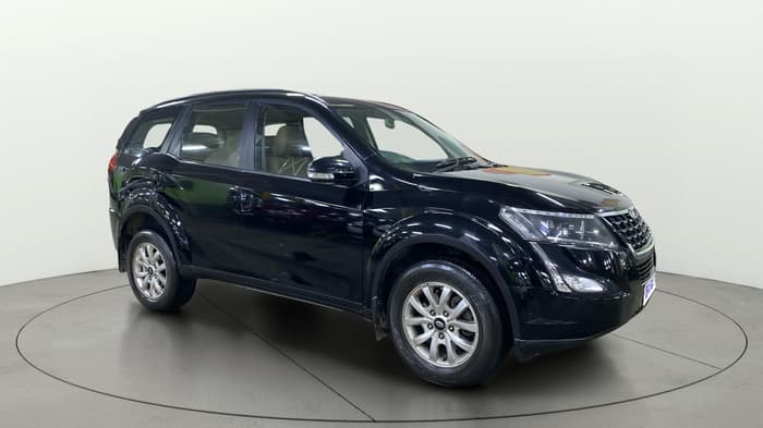 2019 Mahindra XUV500 W9 AT, Diesel, Automatic, 73,181 km, Right Front Diagonal