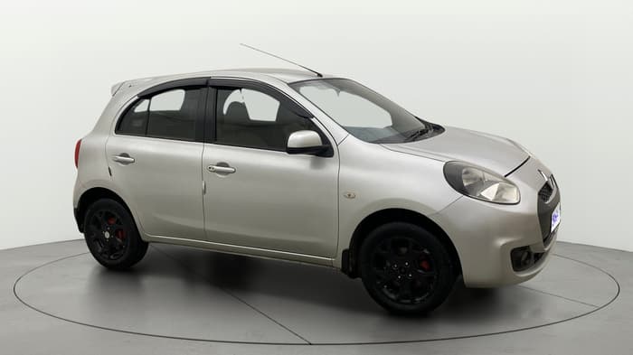 2016 Renault Pulse RXZ DIESEL, Diesel, Manual, 1,20,232 km, Right Front Diagonal