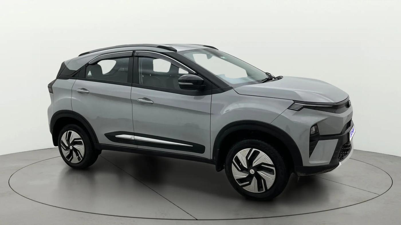 2025 Tata NEXON Pure Plus (S) 1.2 iCNG 6MT, CNG, Manual, 27,740 km, SRP