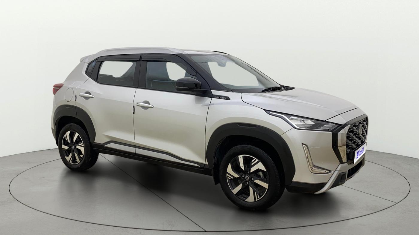 2025 Nissan MAGNITE N-Connecta B4D 1.0 Petrol MT, Petrol, Manual, 2,122 km, Right Front Diagonal