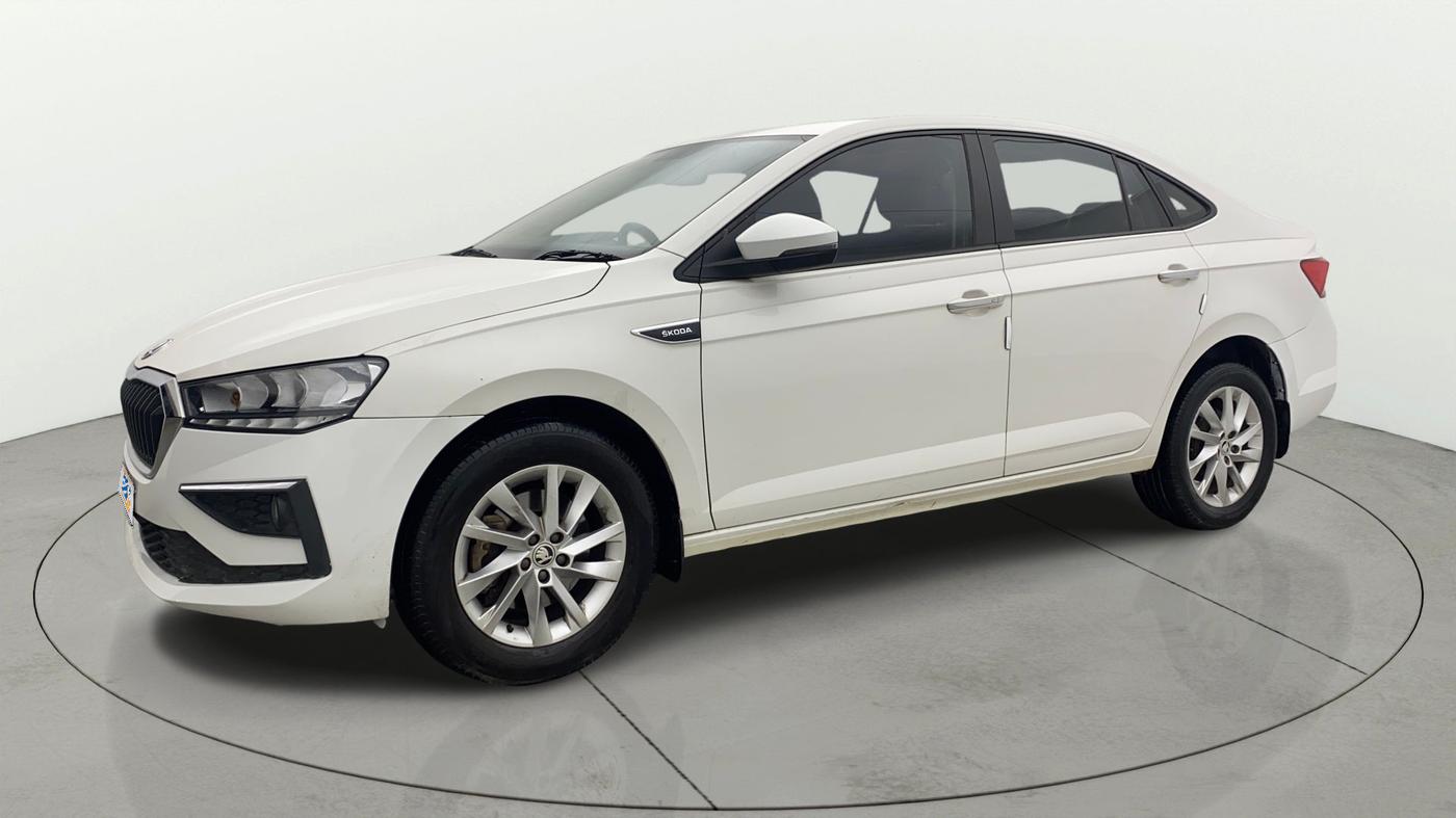 2023 Skoda SLAVIA Ambition 1.5L TSI, Petrol, Manual, 52,161 km, Left Front Diagonal