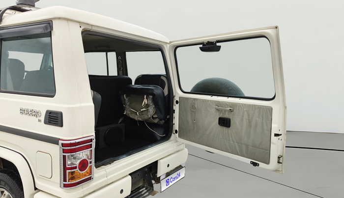 2022 Mahindra Bolero B4, Diesel, Manual, 54,380 km, Boot Door Open