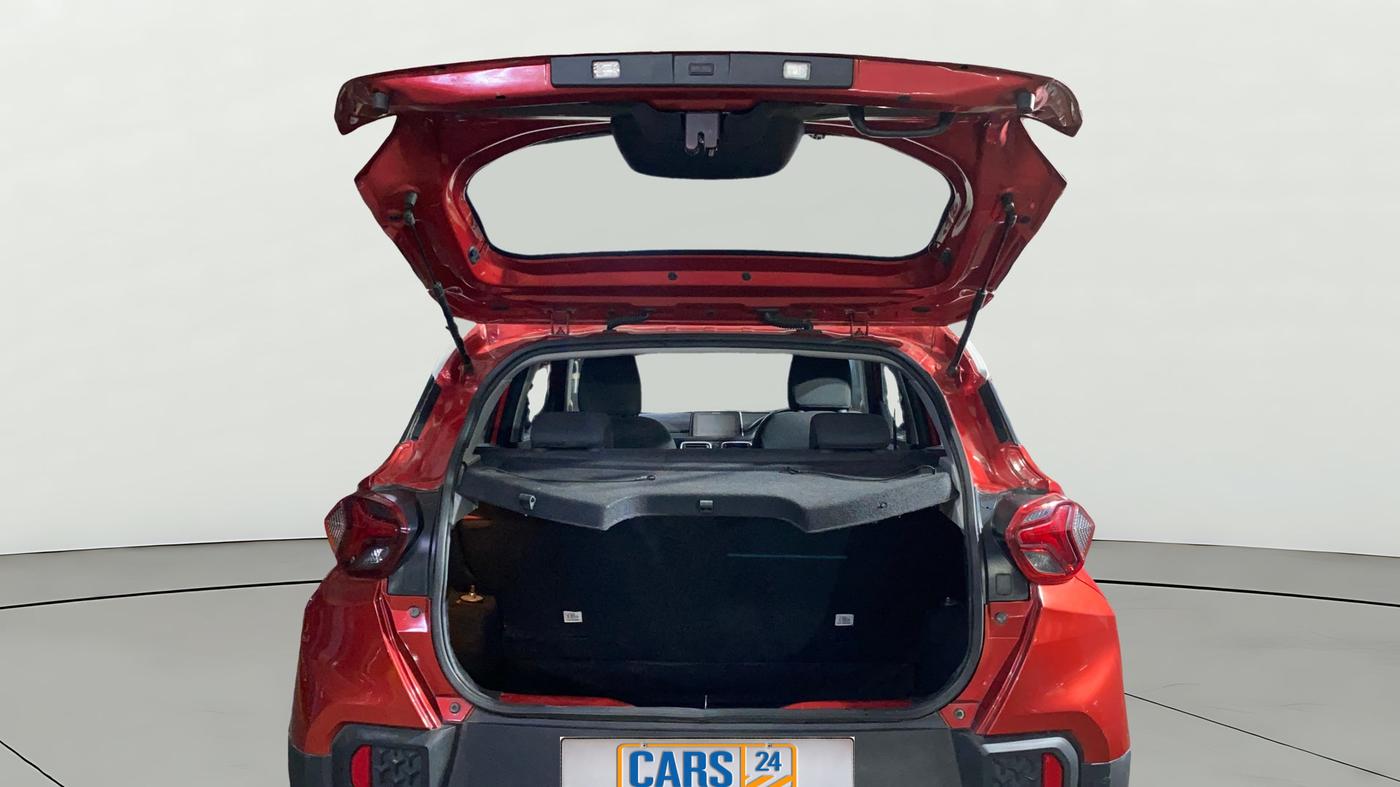 2023 Tata PUNCH Creative Dual Tone MT Sunroof, Petrol, Manual, 14,126 km, Boot Open Zoomed View