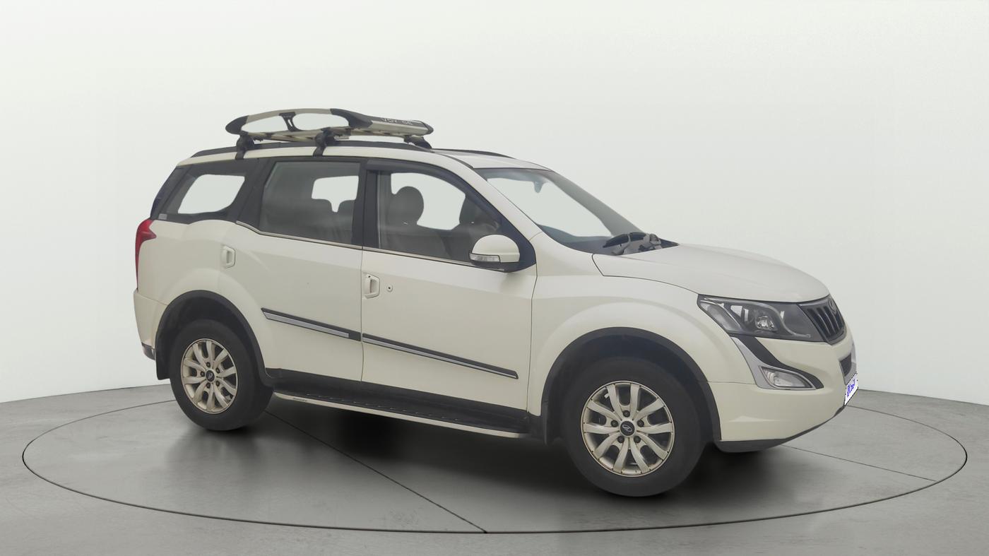2017 Mahindra XUV500 W10 AT, Diesel, Automatic, 76,221 km, SRP