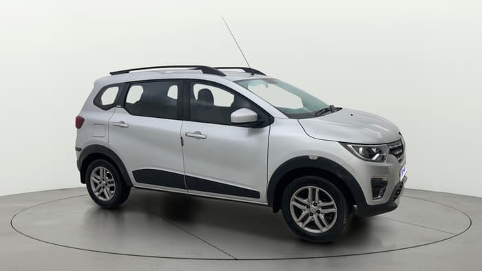 2021 Renault TRIBER RXZ, Petrol, Manual, 56,362 km, Right Front Diagonal