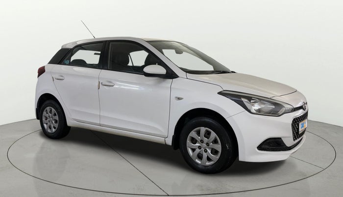 2015 Hyundai Elite i20 MAGNA 1.2, Petrol, Manual, 64,068 km, Right Front Diagonal