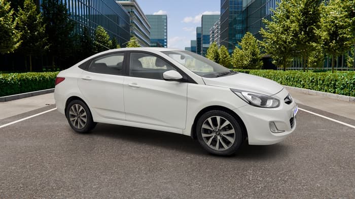 2014 Hyundai Verna FLUIDIC 1.4 VTVT CX, Petrol, Manual, 72,374 km, Right Front Diagonal