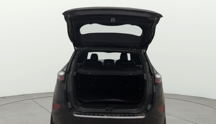 2022 Tata Harrier XZA PLUS 2.0L KRYOTEC HALO EDITION, Diesel, Automatic, 75,663 km, Boot Door Open