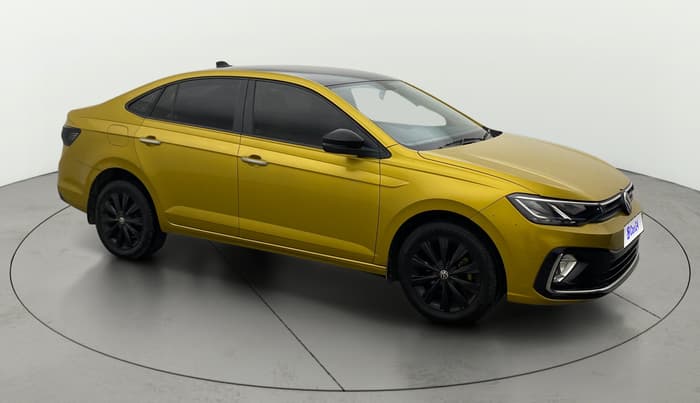 2022 Volkswagen VIRTUS HIGHLINE TSI 1.0 MT, Petrol, Manual, 31,468 km, Right Front Diagonal