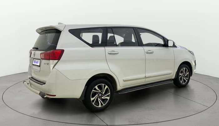 2022 Toyota Innova Crysta 2.7 VX 7 STR, Petrol, Manual, 19,338 km, Right Back Diagonal