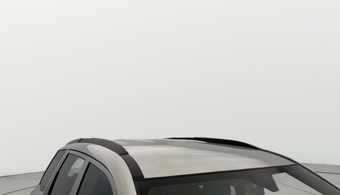 2016 Mahindra XUV500 W4 1.99, Diesel, Manual, 61,726 km, Roof