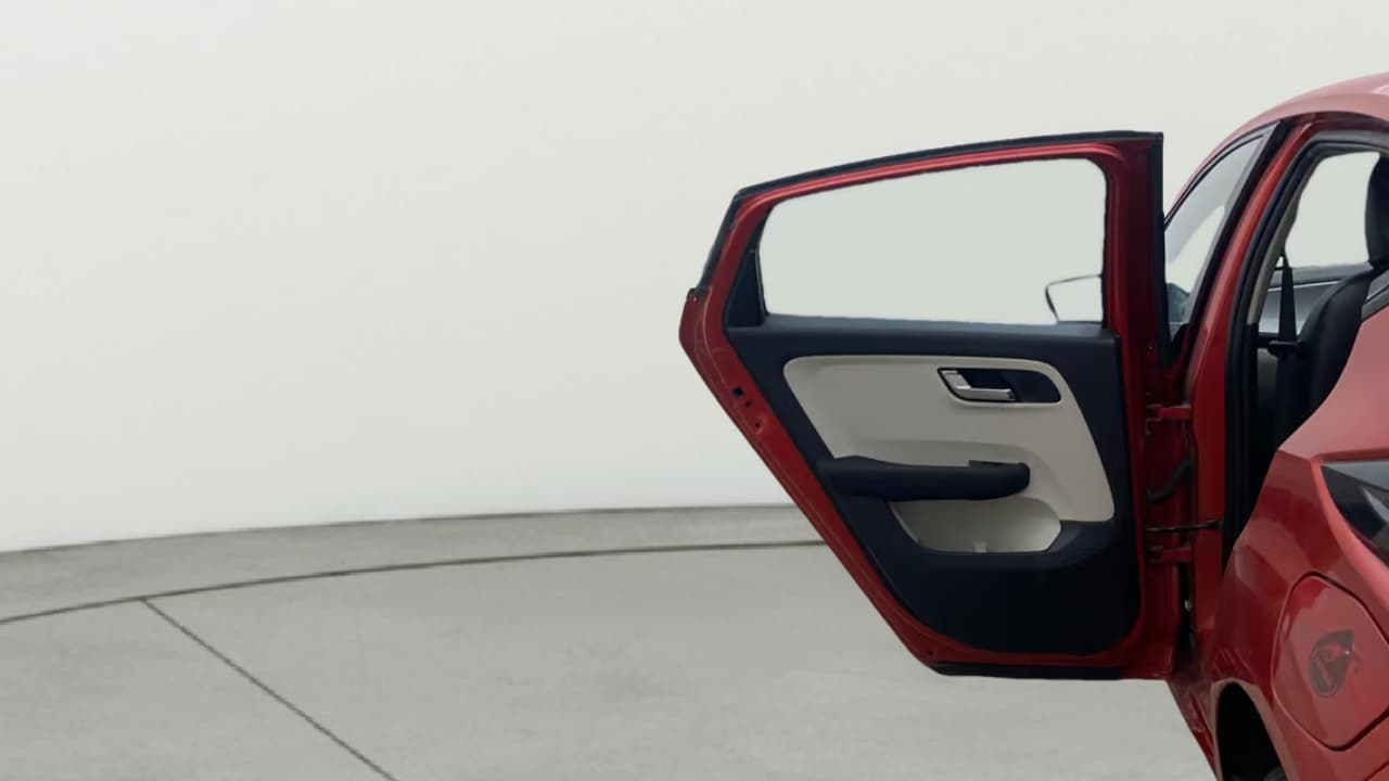 2022 Tata ALTROZ XZA (O), Petrol, Automatic, 23,961 km, LHS Rear Door