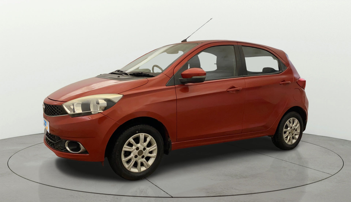 2017 Tata Tiago XZ PETROL, Petrol, Manual, 68,432 km, Left Front Diagonal