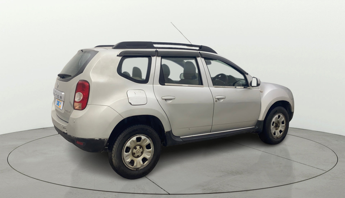 2015 Renault Duster 85 PS RXL PLUS DIESEL, Diesel, Manual, 98,972 km, Right Back Diagonal