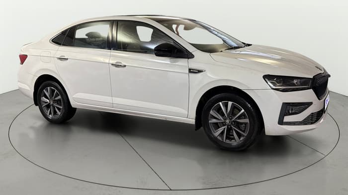 2022 Skoda SLAVIA STYLE 1.5L TSI DSG, Petrol, Automatic, 52,202 km, Right Front Diagonal
