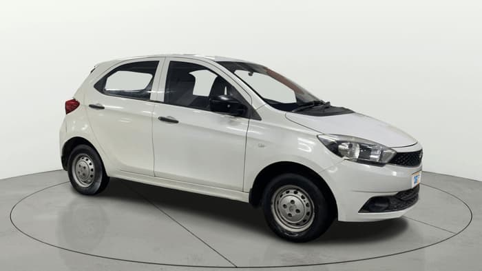 2017 Tata Tiago XM PETROL, Petrol, Manual, 55,831 km, Right Front Diagonal