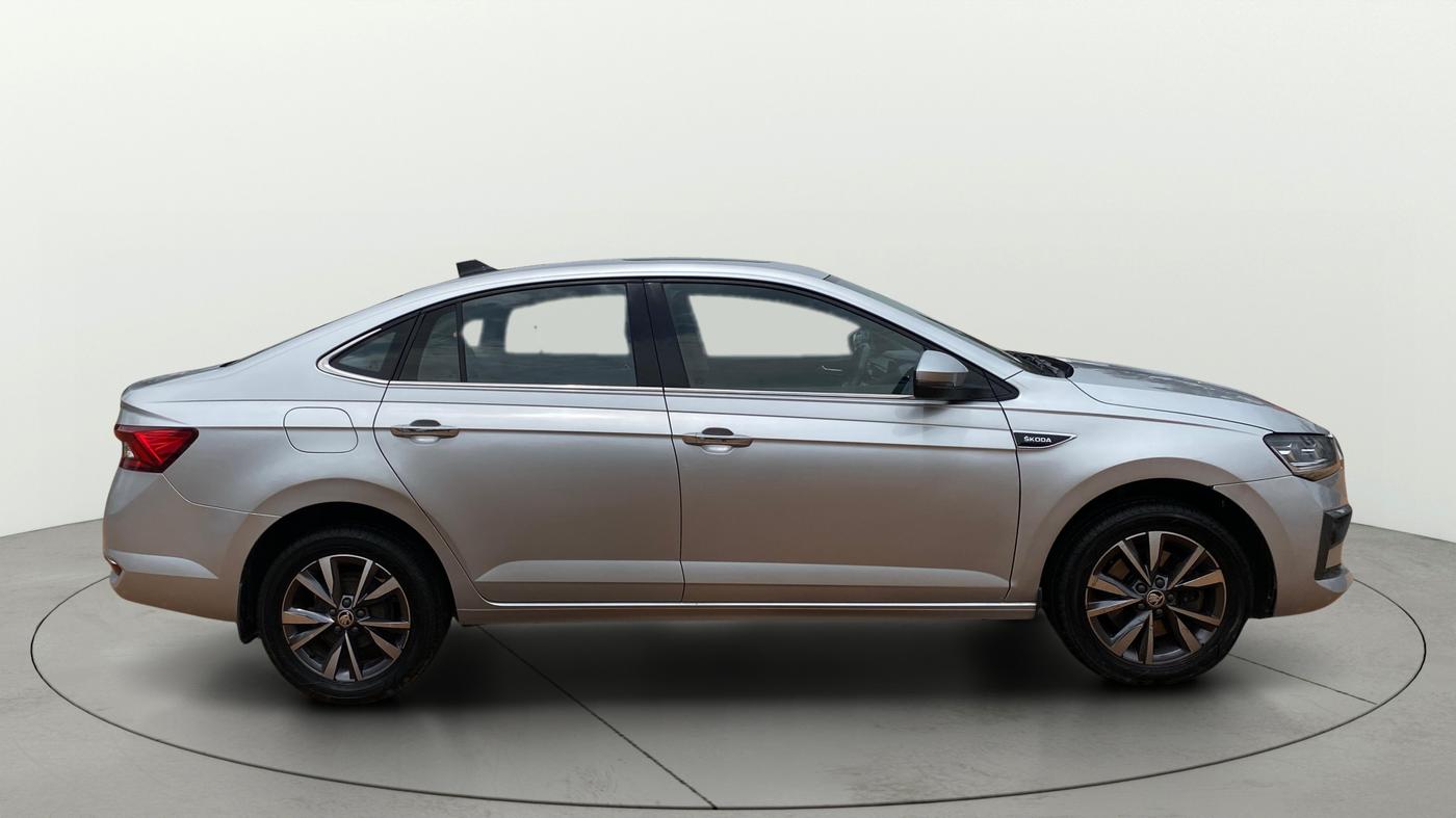 2023 Skoda SLAVIA STYLE 1.5L TSI DSG, Petrol, Automatic, 77,057 km, Right Side View