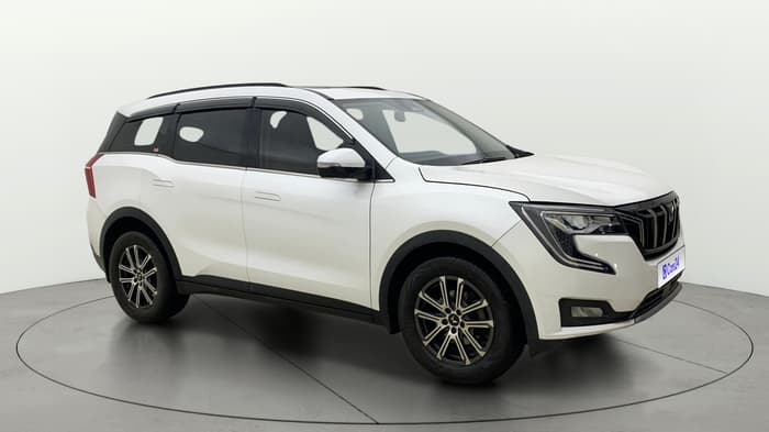 2024 Mahindra XUV700 AX 7 D AT 7 STR, Diesel, Automatic, 55,891 km, Right Front Diagonal