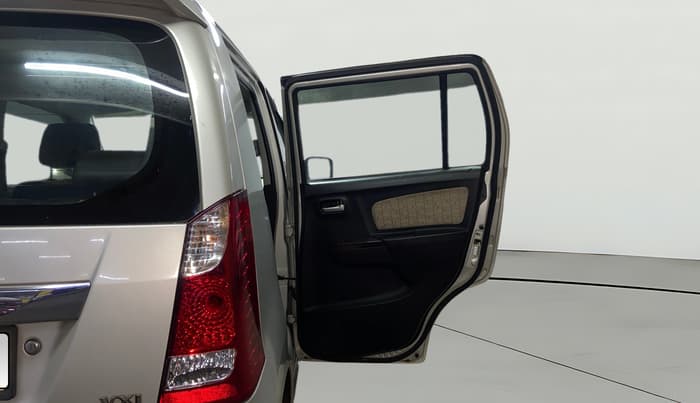 2018 Maruti Wagon R 1.0 VXI, Petrol, Manual, 38,213 km, RHS Rear Door